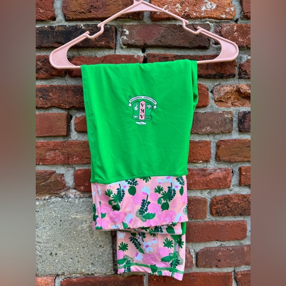 Xl Ultimate AKA Bundle: Stylish, Functional, and Fun! - Picture 6 of 13